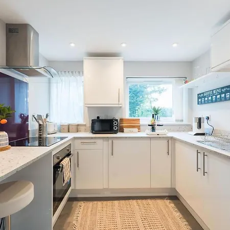 דירה Cozy City Retreat In With Parking & Patio